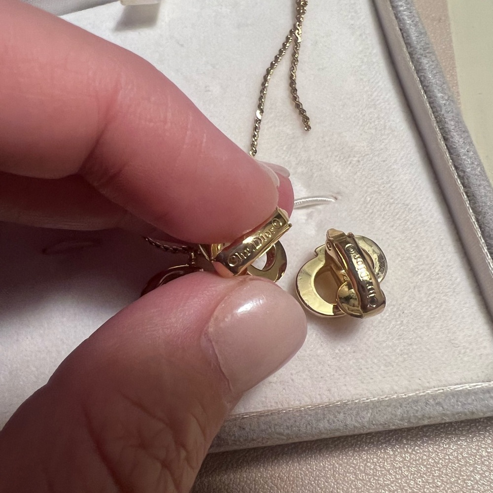 Christian Dior Bijoux Gold Jewelry Set - Clip On Earrings -Broken Necklace Chain - Picture 10 of 10